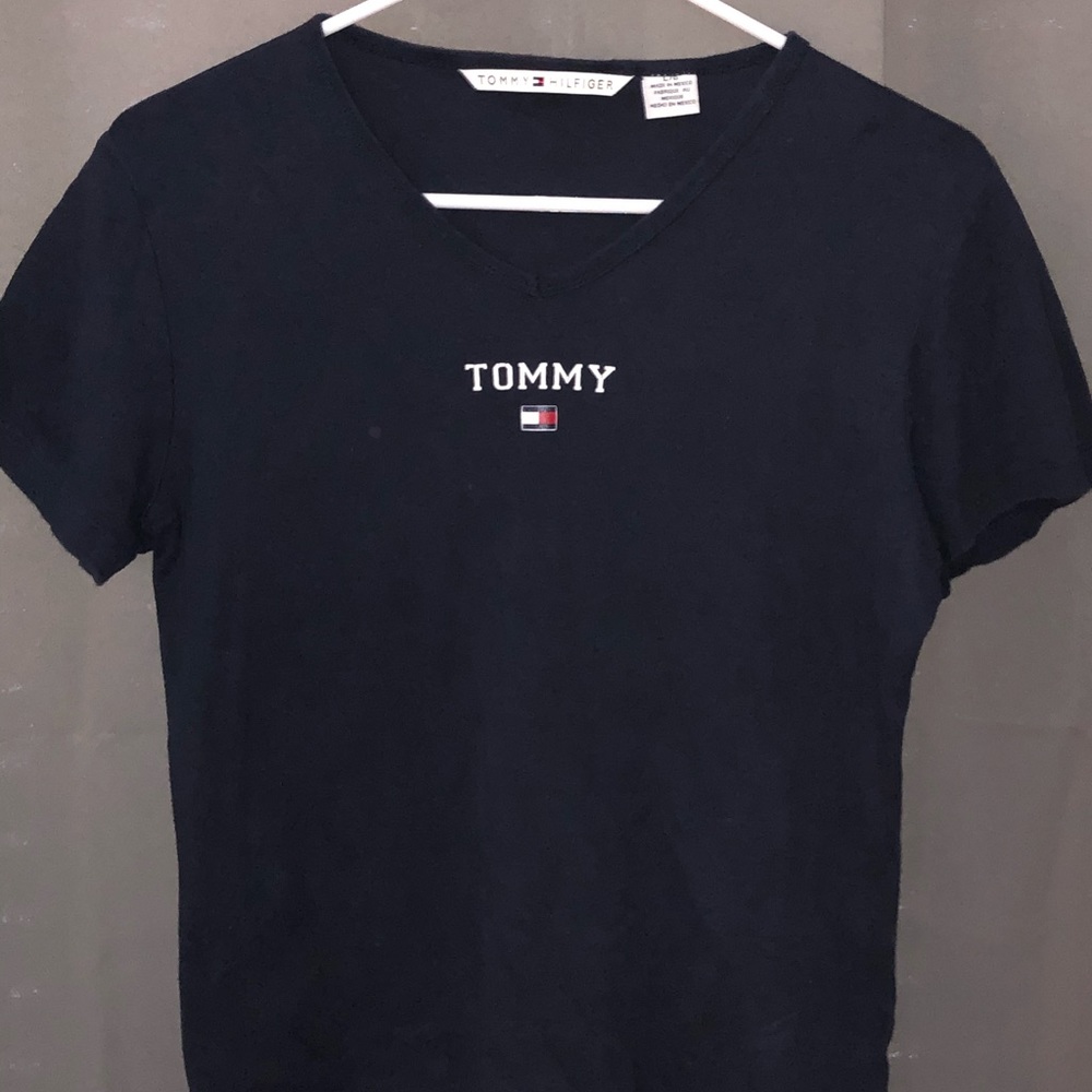 Tommy Hilfiger Navy Blue T-shirt!!
